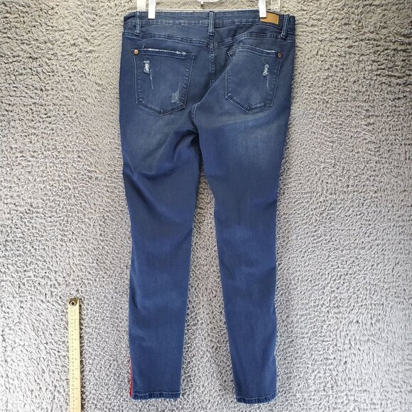 Judy Blue Jeans Women’s Size 15/32 Blue With Red Stripe Skinny Fit Distressed - Picture 12 of 13